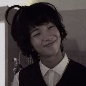 Meet your Posher, Amya